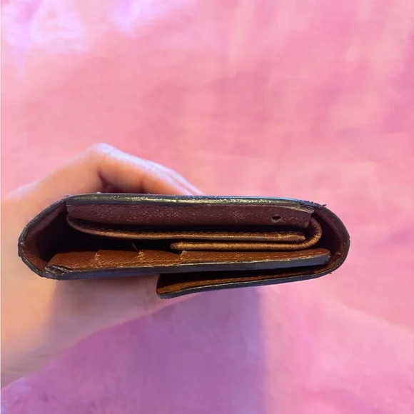 Louis Vuitton International Porte Tresor Long Wallet - Picture 6 of 15